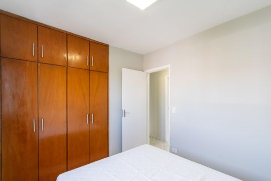 Quarto 1 de apartamento à venda com 3 quartos, 61m² em Cidade Vargas, São Paulo