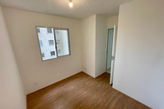 Quarto 2 de apartamento à venda com 2 quartos, 33m² em Parque Novo Mundo, Guarulhos