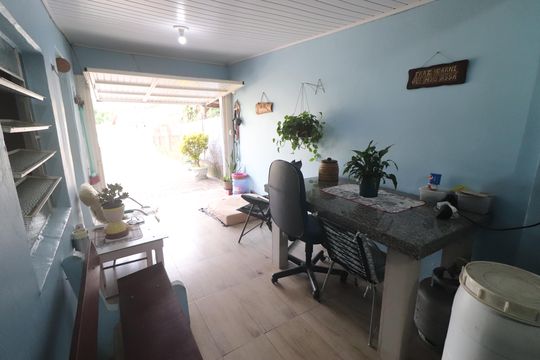 Garagem casa 01 de casa à venda com 3 quartos, 600m² em Pátria Nova, Novo Hamburgo
