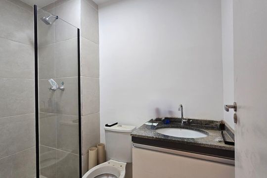Banheiro de apartamento para alugar com 2 quartos, 36m² em Vila Maria, São Paulo