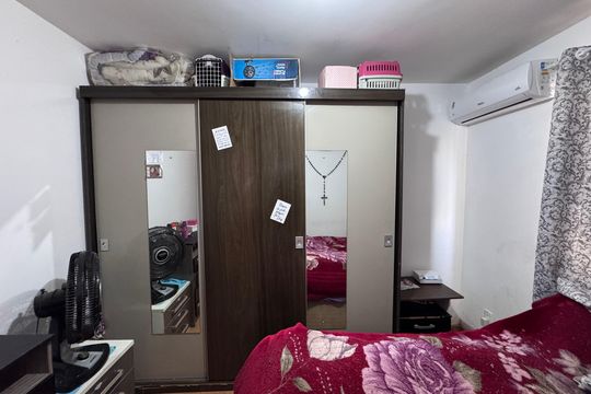 Quarto 1 de apartamento à venda com 2 quartos, 40m² em Santos Dumont, São Leopoldo
