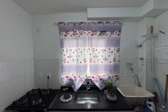 Cozinha de apartamento à venda com 2 quartos, 40m² em Santos Dumont, São Leopoldo