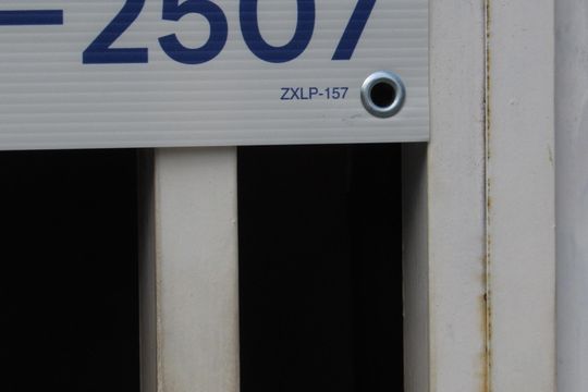 Placa de casa à venda com 3 quartos, 330m² em Parque Continental, Osasco