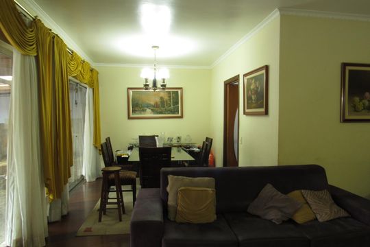 Casa à venda com 3 quartos, 330m² em Parque Continental, Osasco