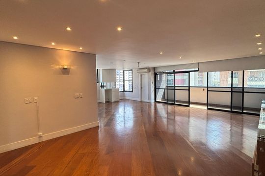 Apartamento à venda com 4 quartos, 270m² em Jardim, Santo André
