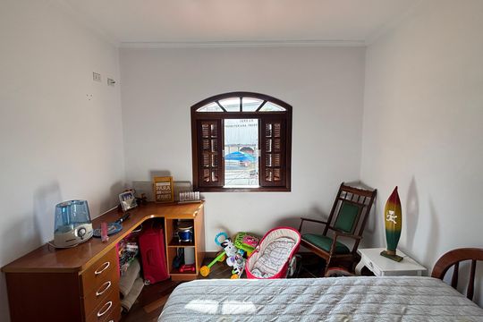 Quarto 1 de casa à venda com 3 quartos, 240m² em Vila Metalúrgica, Santo André