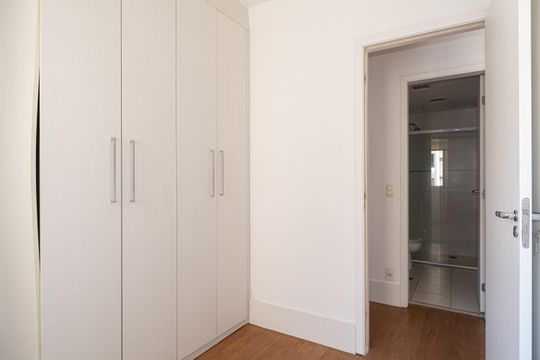 Quarto  de apartamento à venda com 2 quartos, 64m² em Consolação, São Paulo