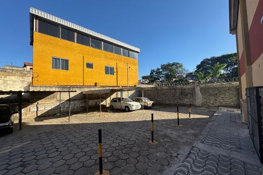 Área comum de casa à venda com 2 quartos, 85m² em Jardim Guanabara, Belo Horizonte