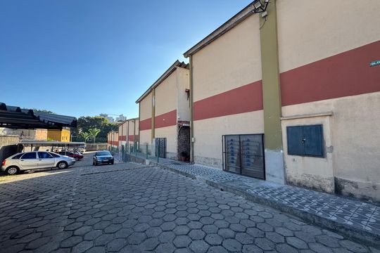 Área comum de casa à venda com 2 quartos, 85m² em Jardim Guanabara, Belo Horizonte
