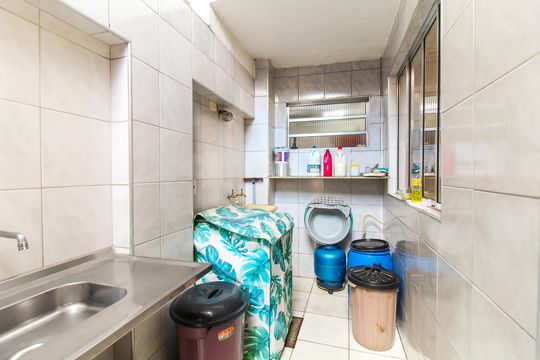 Área de Serviço de casa para alugar com 4 quartos, 200m² em Jardim Soraia, São Paulo