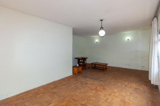 Sala de casa à venda com 2 quartos, 332m² em Vila California, São Paulo