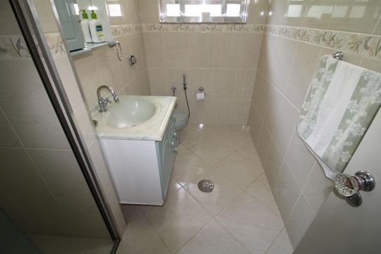 Banheiro Social de casa à venda com 3 quartos, 276m² em Jardim Franca, São Paulo