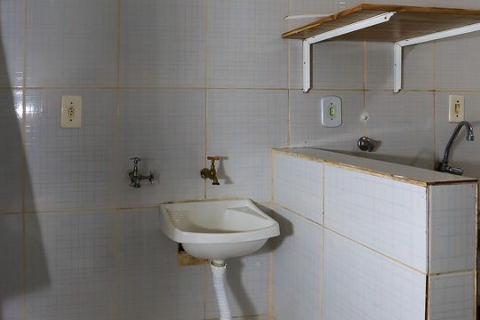 Área de Serviço de apartamento para alugar com 2 quartos, 50m² em Jardim Olinda, São Paulo