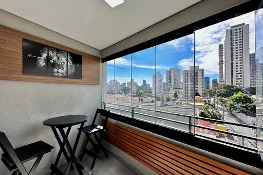 Varanda de kitnet/studio para alugar com 1 quarto, 25m² em Jardim das Acacias, São Paulo