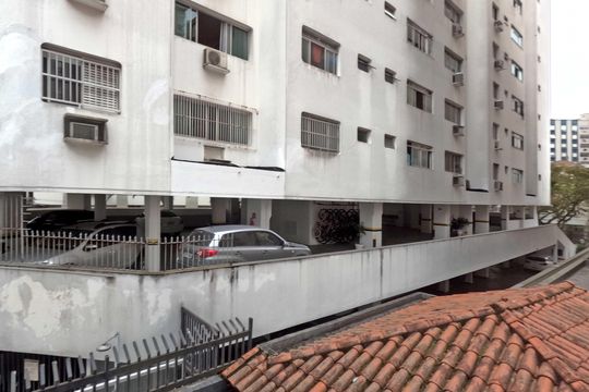 Vista do Quarto 1 de casa para alugar com 4 quartos, 250m² em Gonzaga, Santos