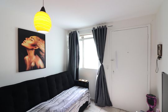 Sala de apartamento à venda com 2 quartos, 50m² em Ferrazópolis, São Bernardo do Campo