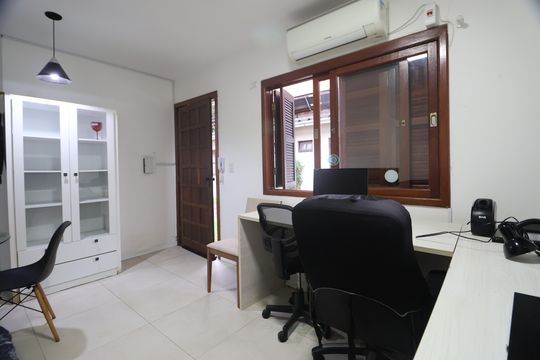 Sala de casa de condomínio para alugar com 1 quarto, 43m² em Nossa Senhora das Gracas, Canoas