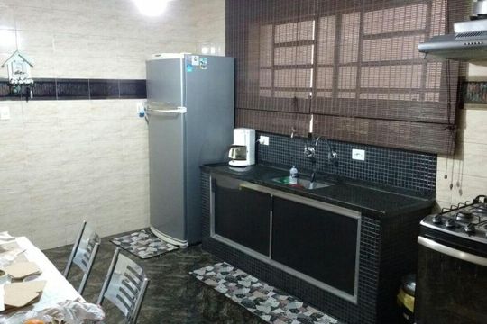 Casa à venda com 4 quartos, 200m² em Vila Yolanda, Osasco