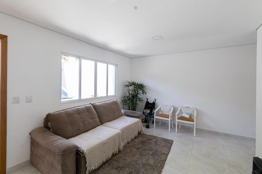 Casa para alugar com 3 quartos, 180m² em Jardim Maringá, São Paulo