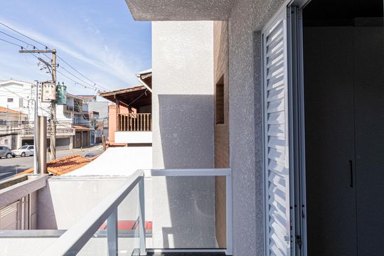 Varanda Suíte de casa para alugar com 3 quartos, 180m² em Jardim Maringá, São Paulo