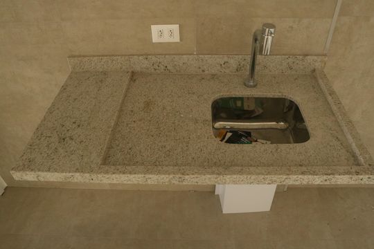 Cozinha de apartamento à venda com 2 quartos, 91m² em Vila Anastácio, São Paulo