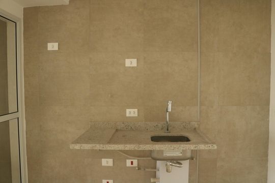 Cozinha de apartamento à venda com 2 quartos, 91m² em Vila Anastácio, São Paulo