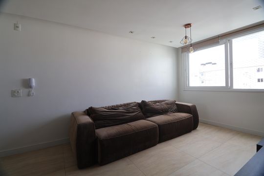 Sala de apartamento para alugar com 3 quartos, 78m² em Marechal Rondon, Canoas