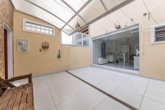 Quintal de casa para alugar com 2 quartos, 125m² em Vila do Encontro, São Paulo