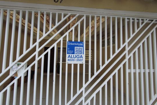 Placa de casa para alugar com 2 quartos, 125m² em Vila do Encontro, São Paulo
