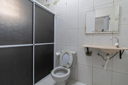Banheiro de casa para alugar com 1 quarto, 60m² em Vila Santa Teresinha, São Paulo