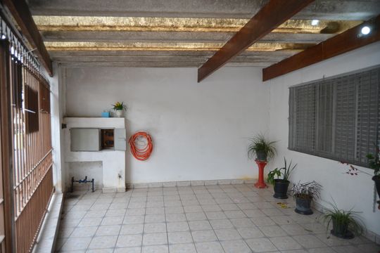 Garagem de casa à venda com 4 quartos, 165m² em Vila Eldizia, Santo André