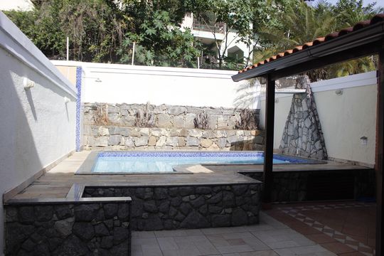 Piscina de casa de condomínio à venda com 5 quartos, 303m² em Anil, Rio de Janeiro
