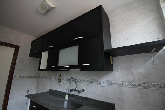 Cozinha de apartamento à venda com 3 quartos, 67m² em Jacarepaguá, Rio de Janeiro