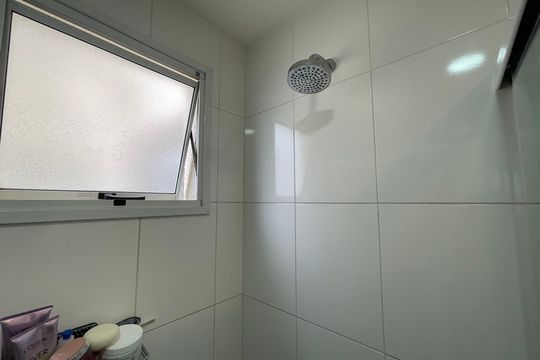 Banheiro da Suíte de apartamento à venda com 3 quartos, 95m² em Jardim Lucia, São Paulo