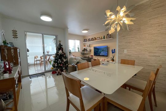 Apartamento à venda com 3 quartos, 95m² em Jardim Lucia, São Paulo