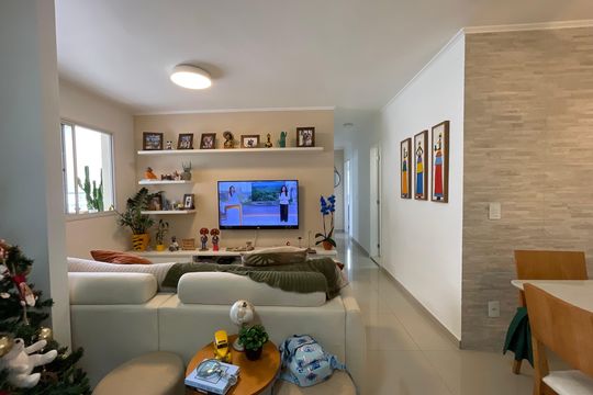 Sala de apartamento à venda com 3 quartos, 95m² em Jardim Lucia, São Paulo