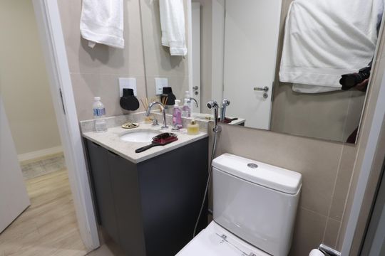 Banheiro da Suíte de apartamento à venda com 2 quartos, 74m² em Vila Mariana, São Paulo