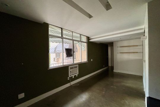 Sala de apartamento à venda com 3 quartos, 73m² em Leme, Rio de Janeiro