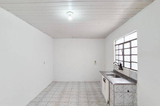 Cozinha de casa para alugar com 1 quarto, 35m² em Baeta Neves, São Bernardo do Campo