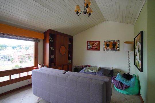 Sala 2 de casa à venda com 3 quartos, 160m² em Vila Jardim, Porto Alegre