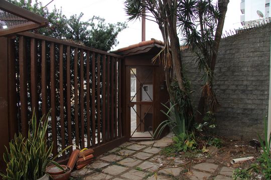 Garagem de casa à venda com 4 quartos, 240m² em Vila Augusta, Guarulhos
