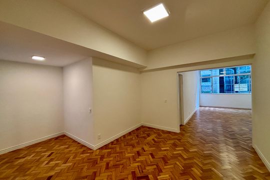 Sala de Jantar de apartamento à venda com 3 quartos, 165m² em Copacabana, Rio de Janeiro