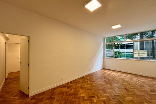 Apartamento à venda com 3 quartos, 165m² em Copacabana, Rio de Janeiro