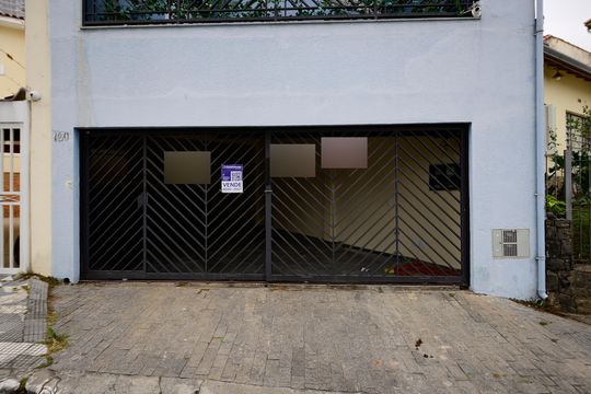 Fachada de casa à venda com 3 quartos, 260m² em Cursino, São Paulo