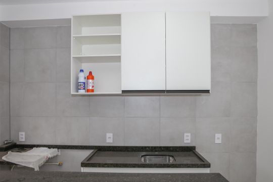Cozinha e Área de Serviço de apartamento à venda com 1 quarto, 40m² em Várzea da Barra Funda, São Paulo