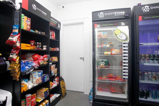 Área Comum - Mini Mercado Self Service de kitnet/studio à venda com 1 quarto, 15m² em Centro Histórico, Porto Alegre