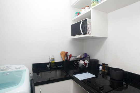 Cozinha de kitnet/studio à venda com 1 quarto, 15m² em Centro Histórico, Porto Alegre