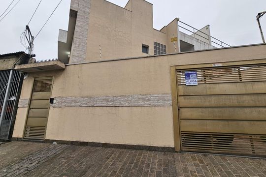 Fachada de casa de condomínio para alugar com 1 quarto, 42m² em Penha de França, São Paulo
