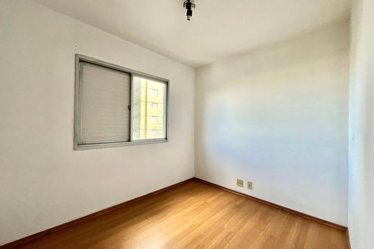 Quarto de apartamento à venda com 2 quartos, 62m² em Jabaquara, São Paulo