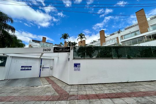 Fachada de casa de condomínio para alugar com 4 quartos, 180m² em Cacupé, Florianópolis